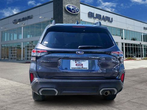 Certified 2025 Subaru Forester Limited image 5