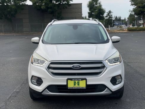 Used 2017 Ford Escape Titanium FWD image 1