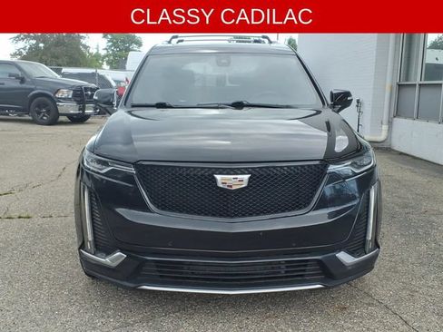 Used 2021 Cadillac XT6 Premium Luxury w/ LPO, Floor Liner Package AWD/4WD image 2