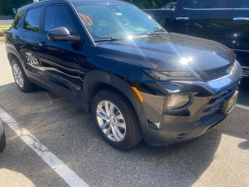 Used 2023 Chevrolet TrailBlazer LS AWD/4WD image 4