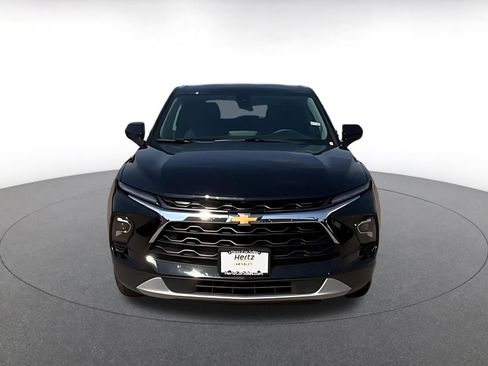 Used 2025 Chevrolet Blazer LT FWD image 4