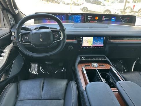 New 2026 Lincoln Navigator L Black Label image 25