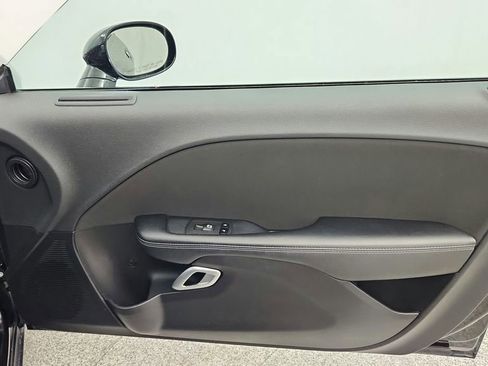 Used 2022 Dodge Challenger GT image 31