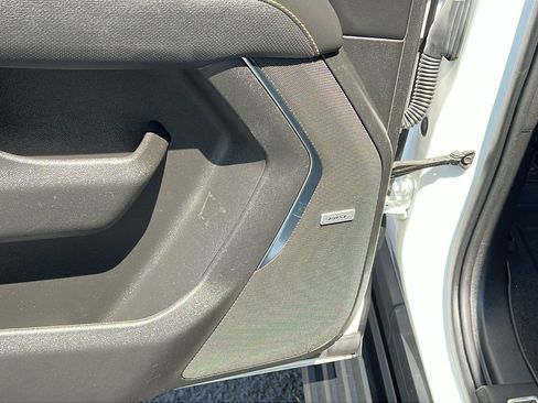 Certified 2023 GMC Yukon AT4 AWD/4WD image 15