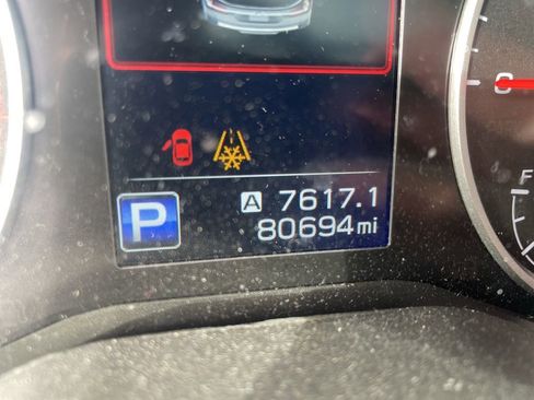 Used 2022 Subaru Ascent Onyx Edition image 12