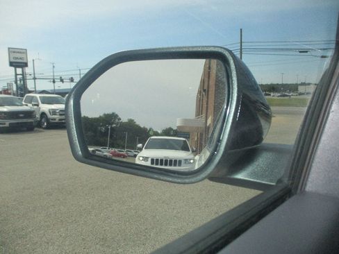 New 2026 Ford Explorer ST-Line AWD/4WD image 18