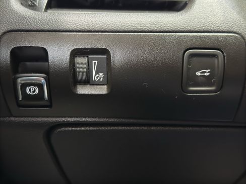 Used 2017 Chevrolet Impala LS FWD image 27