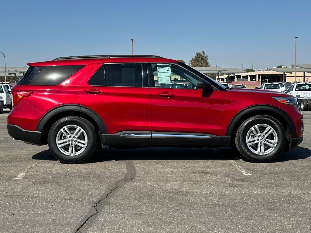 Certified 2023 Ford Explorer XLT w/ Equipment Group 202A RWD image 2