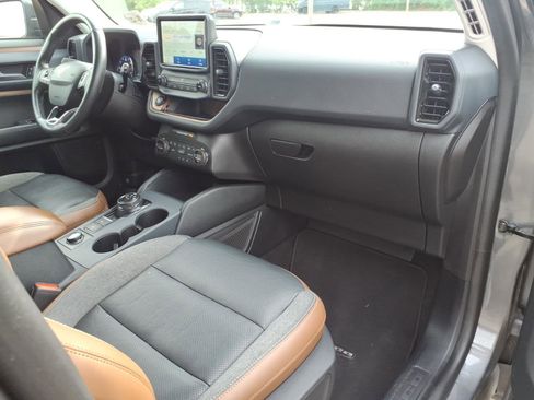 Certified 2021 Ford Bronco Sport Outer Banks AWD/4WD image 10