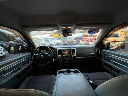 Used 2017 RAM 1500 Big Horn image 21