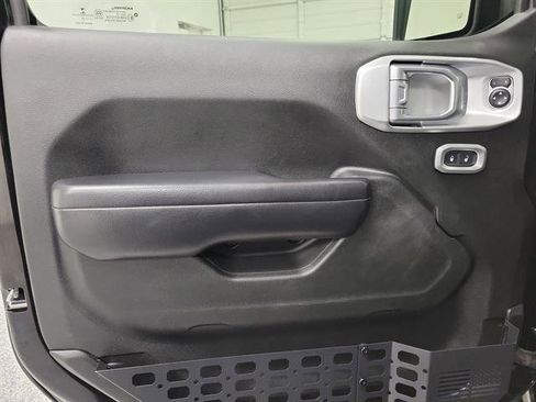 Used 2019 Jeep Wrangler Unlimited Sport S image 15