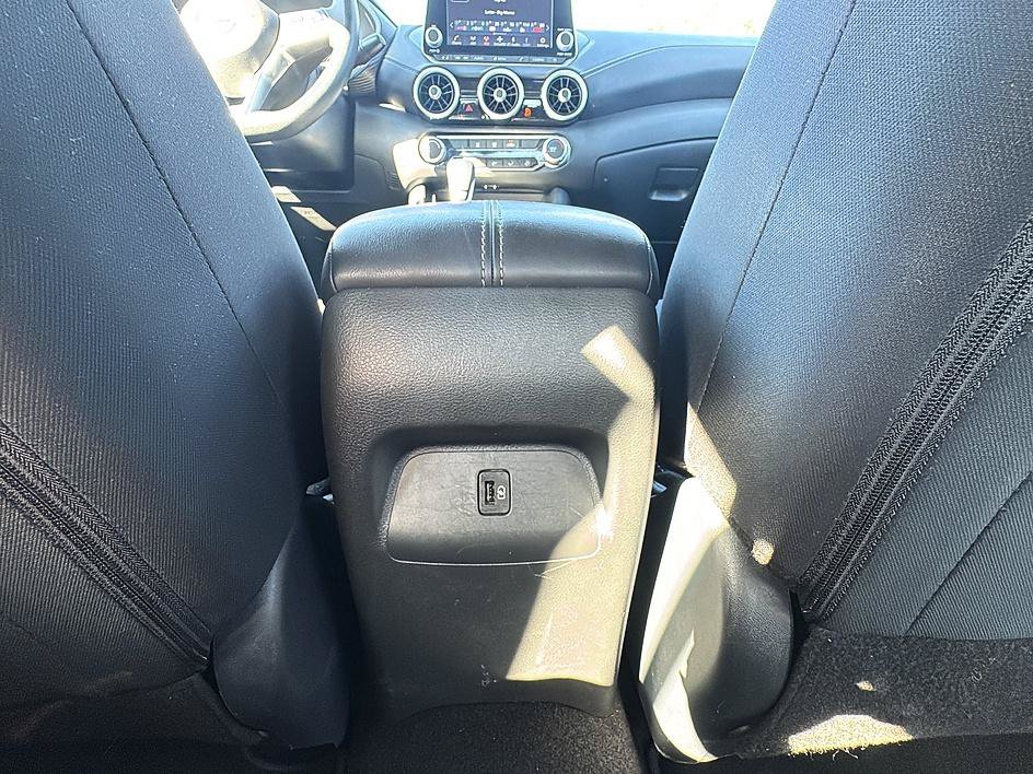 Certified 2025 Nissan Sentra SV FWD image 20