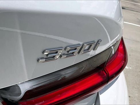 Used 2026 BMW 330i Sedan RWD image 9