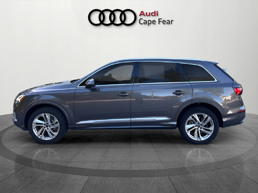 Used 2023 Audi Q7 3.0T Premium w/ Convenience Package AWD/4WD image 3