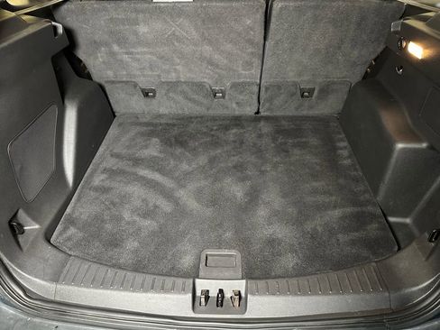 Used 2019 Ford Escape Titanium image 23