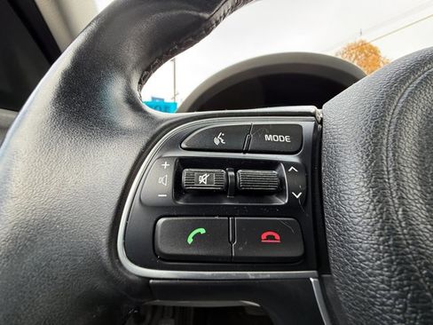 Used 2018 Kia Optima EX w/ Premium Package image 24