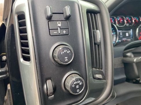 Used 2019 Chevrolet Silverado 2500 LTZ w/ Duramax Plus Package image 22
