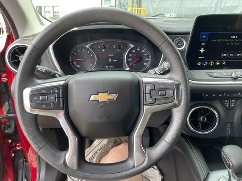 Used 2023 Chevrolet Blazer LT AWD/4WD image 23