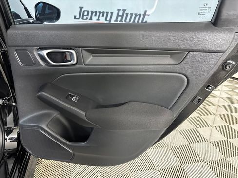 Used 2026 Honda Civic LX image 25