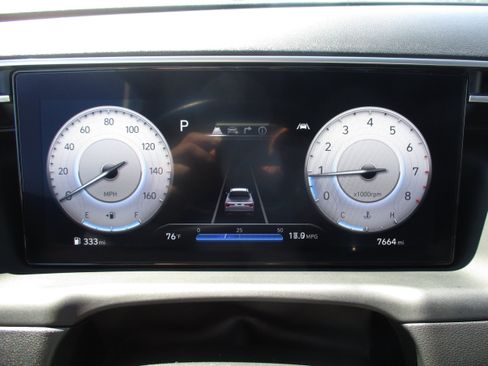 Used 2023 Hyundai Santa Cruz SEL Premium AWD/4WD image 19