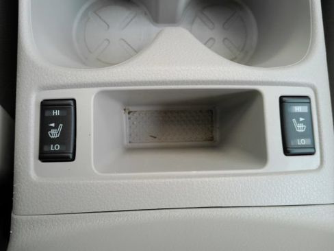 Used 2018 Nissan Rogue Sport SL w/ SL Premium Package FWD image 12