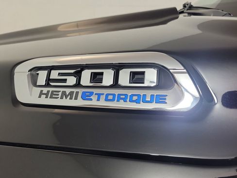 Used 2021 RAM 1500 Big Horn RWD image 8