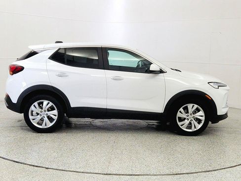 Used 2025 Buick Encore GX Preferred FWD image 8
