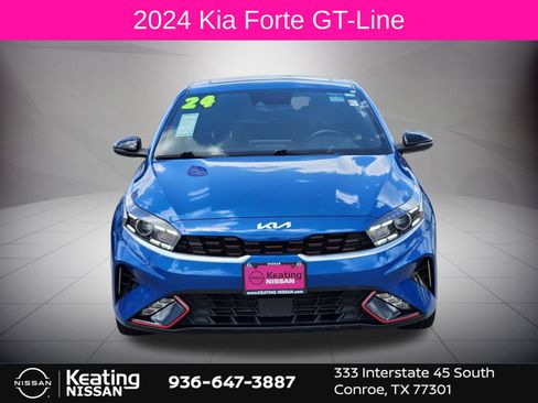 Used 2024 Kia Forte GT-Line w/ GT-Line Premium Package FWD image 2