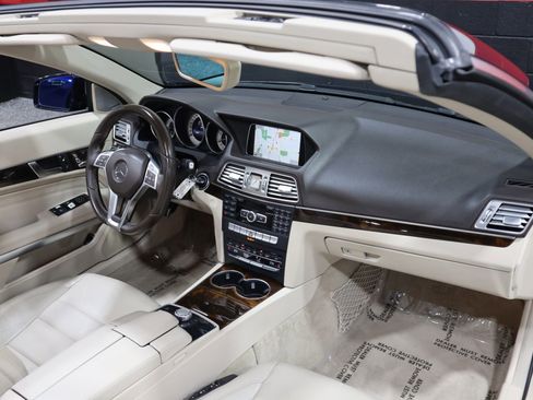 Used 2015 Mercedes-Benz E 400 Cabriolet w/ Premium 1 Package image 40