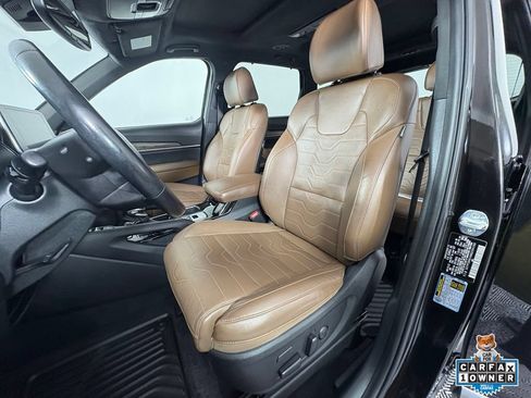Certified 2022 Kia Telluride SX w/ SX Prestige Package AWD/4WD image 17