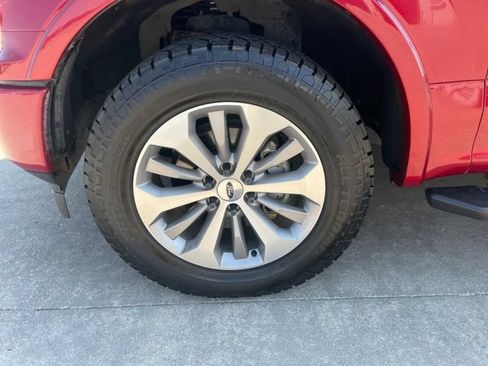 Used 2018 Ford F150 XLT w/ Equipment Group 302A Luxury AWD/4WD image 47