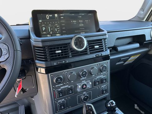 New 2025 INEOS Grenadier Fieldmaster Edition AWD/4WD image 19
