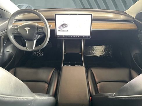 Used 2020 Tesla Model 3 Standard Range Plus image 13