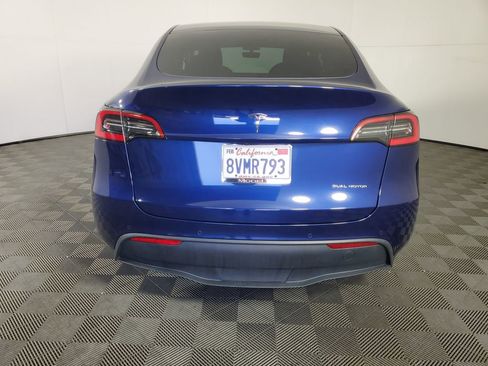 Used 2021 Tesla Model Y Long Range image 6