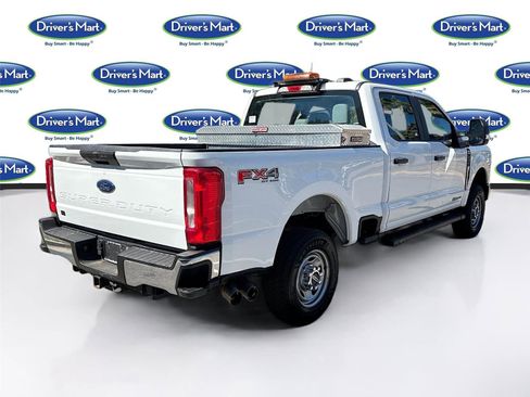 Used 2023 Ford F250 XL w/ FX4 Off-Road Package image 7