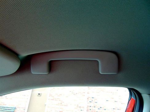 Used 2024 Nissan Rogue SV image 21