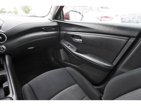 Used 2024 Nissan Sentra SV w/ All-Weather Package image 13