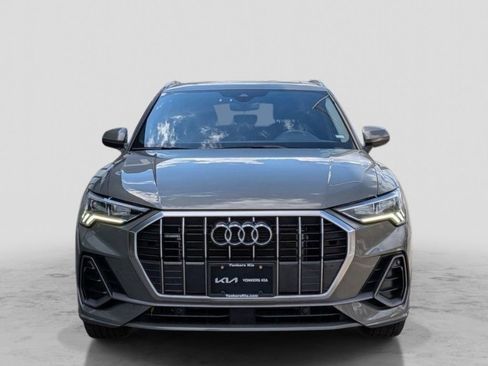 Used 2025 Audi Q3 2.0T Premium AWD/4WD image 3