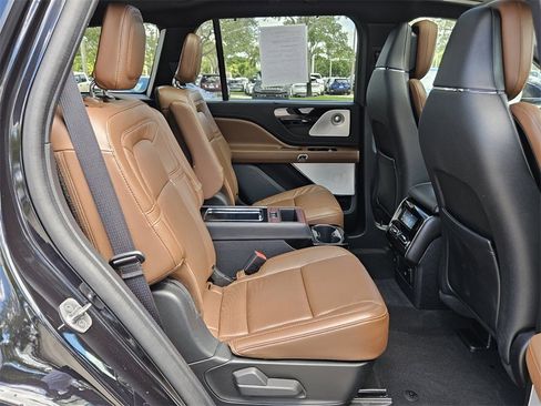 Certified 2022 Lincoln Aviator Grand Touring w/ Equipment Group 301A image 12
