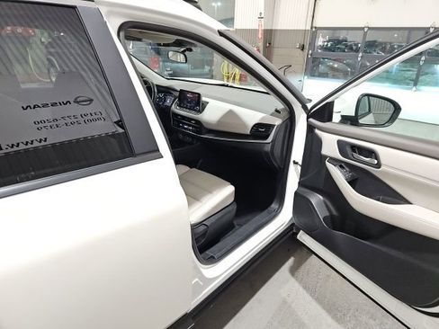 Certified 2023 Nissan Rogue SV w/ SV Premium B Package image 25