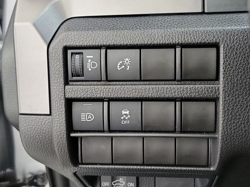 Used 2025 Toyota Tacoma SR5 RWD image 19