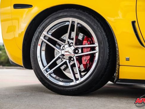 Used 2008 Chevrolet Corvette Z06 w/ Preferred Equipment Group RWD image 43