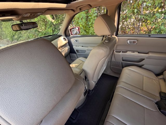 Used 2015 Honda Pilot Touring image 33