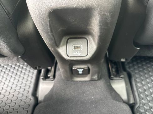 Used 2022 Jeep Renegade Trailhawk w/ Sun/Sound Group AWD/4WD image 25