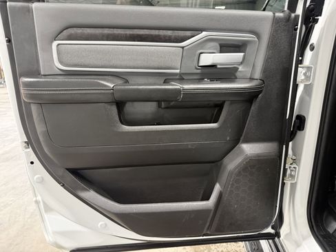 Used 2022 RAM 2500 Big Horn w/ Level A Equipment Group image 15