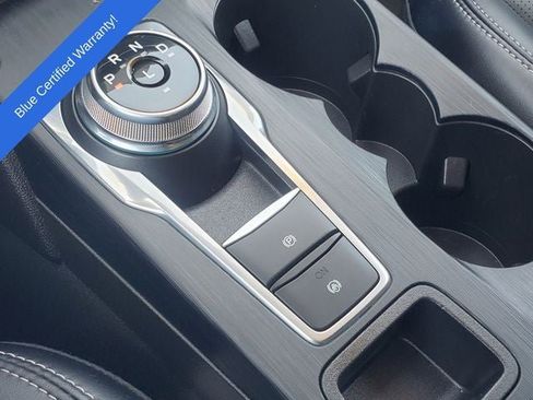 Certified 2025 Ford Escape Platinum AWD/4WD image 21