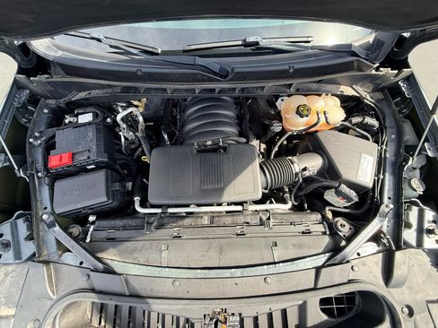 Used 2021 GMC Yukon XL Denali AWD/4WD image 4