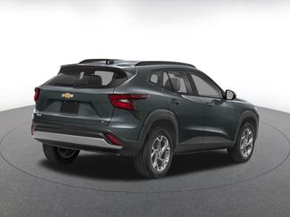 Used 2025 Chevrolet Trax LT FWD video 2
