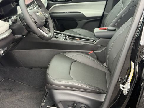 New 2025 Jeep Compass Limited w/ Elite Group image 13