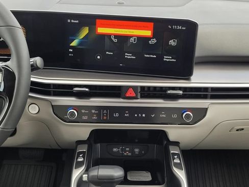 New 2026 Kia Sorento S FWD image 15